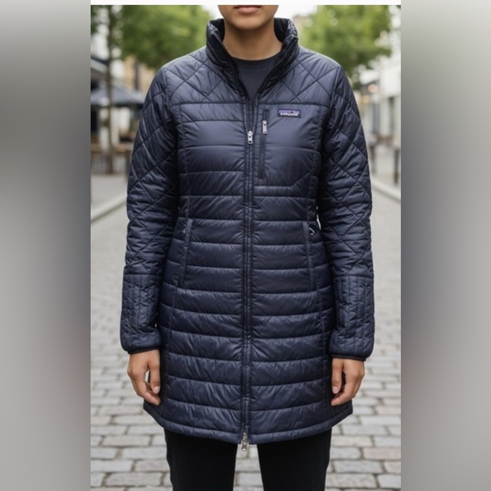 Patagonia 'Radalie' Water Repellent Parka - Navy Blue - Size L